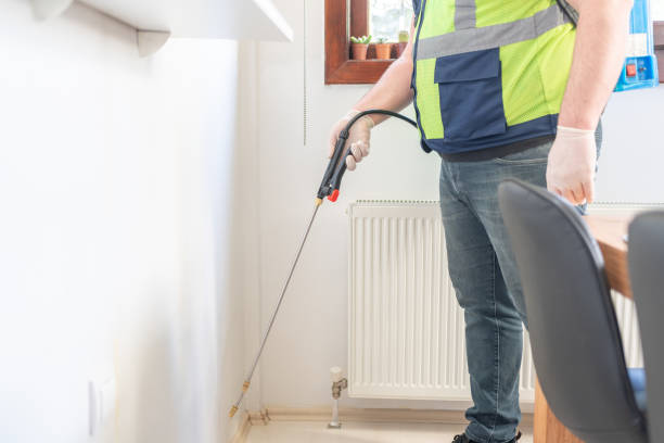 Best Affordable Pest Control Services  in Roosevelt Park, MI